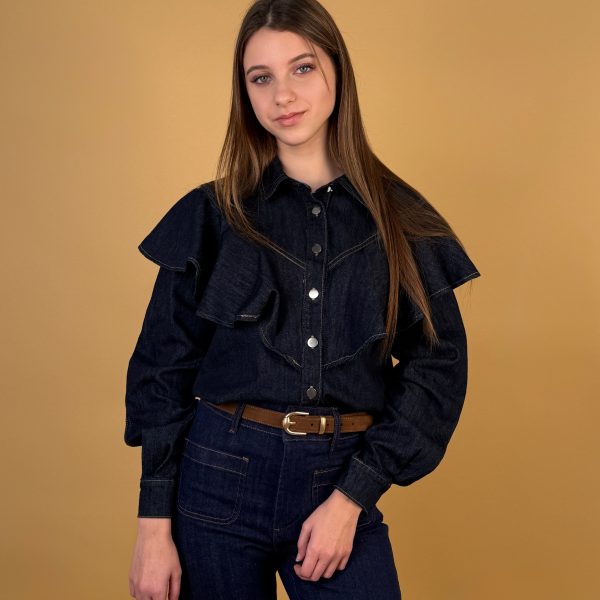 Blusa denim con volantes